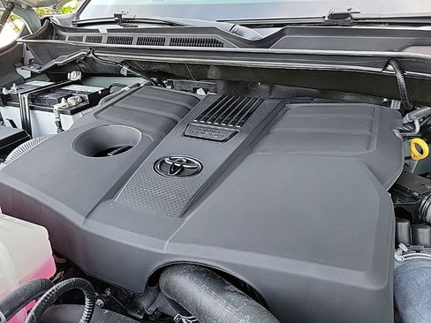 Used 2024 Toyota Tundra SR5 AWD/4WD image 35