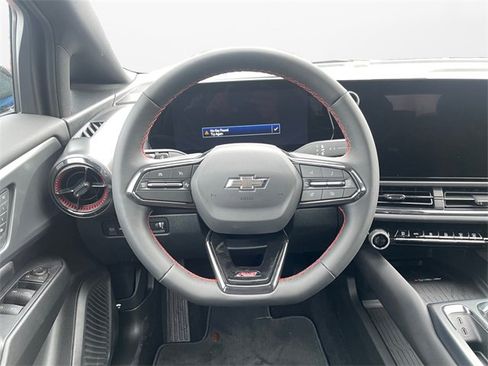 New 2026 Chevrolet Equinox EV RS image 12