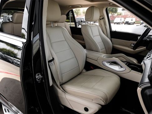 Used 2021 Mercedes-Benz GLE 350 4MATIC w/ 3rd Row Seat Package image 31