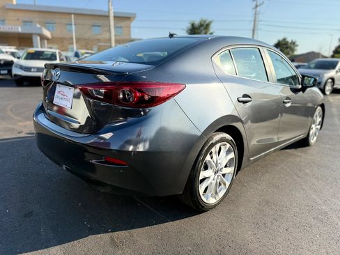 Used 2015 MAZDA MAZDA3 s Grand Touring w/ Technology Package FWD image 3