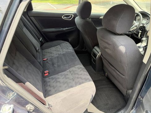 Used 2013 Nissan Sentra SV FWD image 19