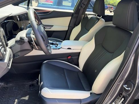 Used 2024 Lexus NX 350 AWD w/ Cold Area Package image 4