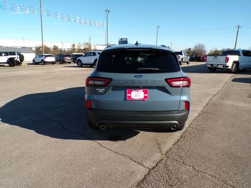 New 2026 Ford Escape ST-Line w/ Cold Weather Package image 6