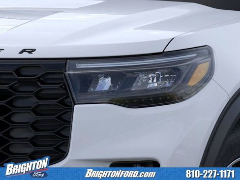 Used 2026 Ford Explorer ST-Line image 19