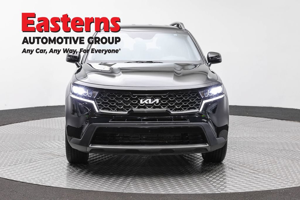 Used 2022 Kia Sorento S AWD/4WD image 3