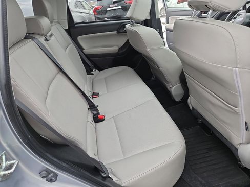 Used 2014 Subaru Forester 2.5i Limited image 20