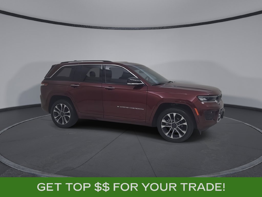 Certified 2023 Jeep Grand Cherokee Overland w/ Adv Protech Group III AWD/4WD image 2