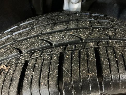 Used 2023 Dodge Durango GT image 12