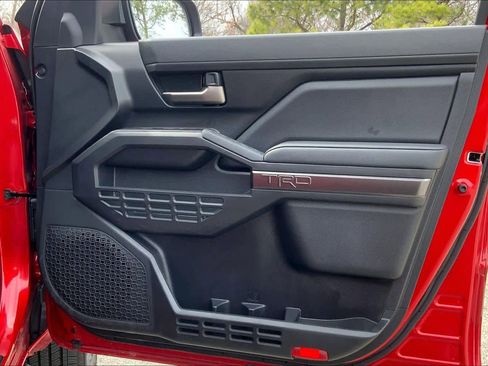 Used 2025 Toyota Tacoma TRD Sport image 23