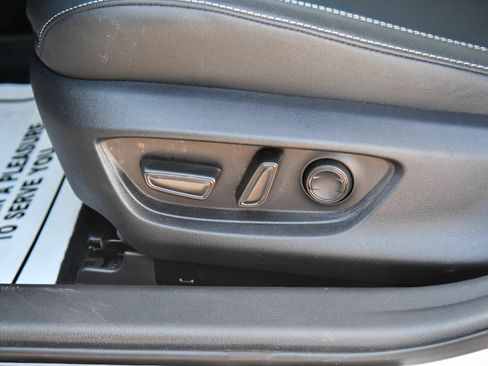 Used 2026 Toyota Camry SE FWD image 17