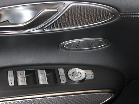 Used 2024 Genesis GV70 2.5T w/ Sport Prestige Package AWD/4WD image 34