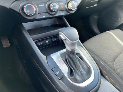 Used 2023 Kia Forte LXS image 12