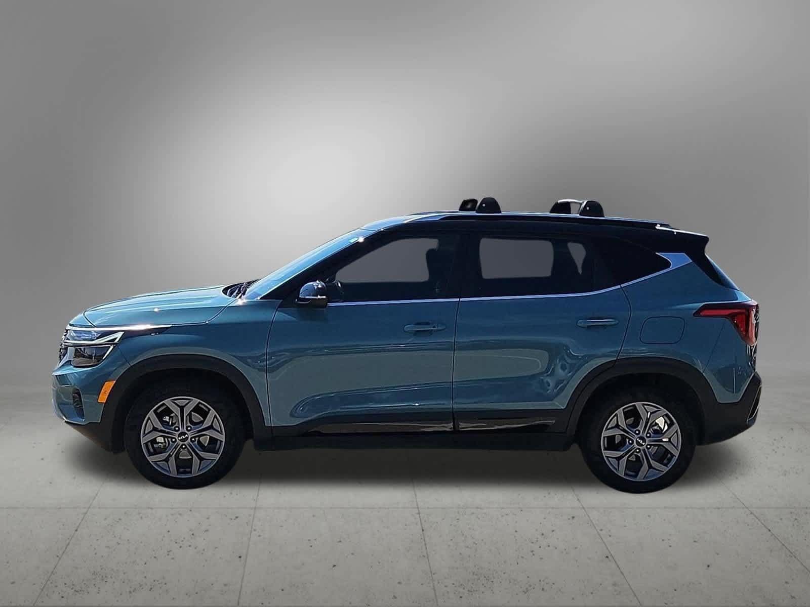 Used 2024 Kia Seltos S FWD image 3