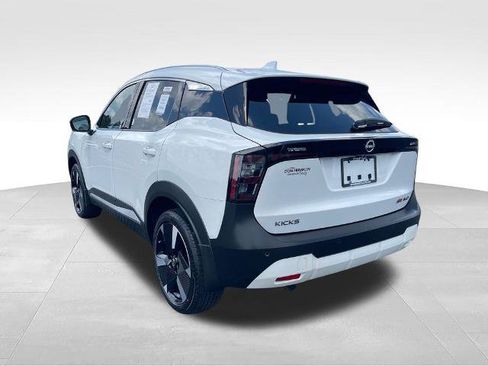 Certified 2025 Nissan Kicks SR w/ Illumination Package AWD/4WD image 3