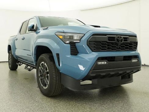New 2026 Toyota Tacoma TRD Sport w/ TRD Sport Premium Package AWD/4WD image 8