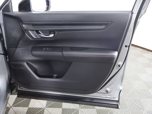Used 2025 Honda CR-V Sport-L image 25