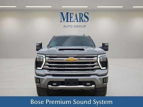 Used 2024 Chevrolet Silverado 2500 High Country w/ High Country Premium Package image 9