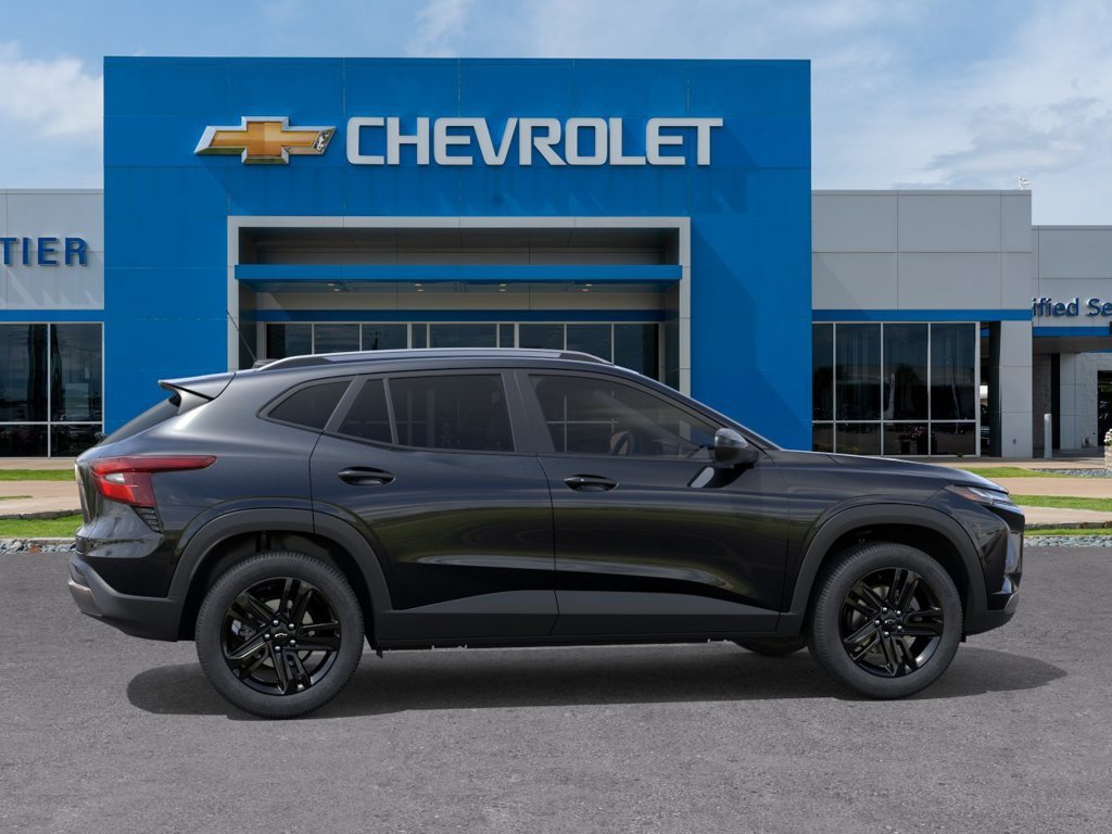 New 2026 Chevrolet Trax ACTIV w/ Driver Confidence Package FWD image 5