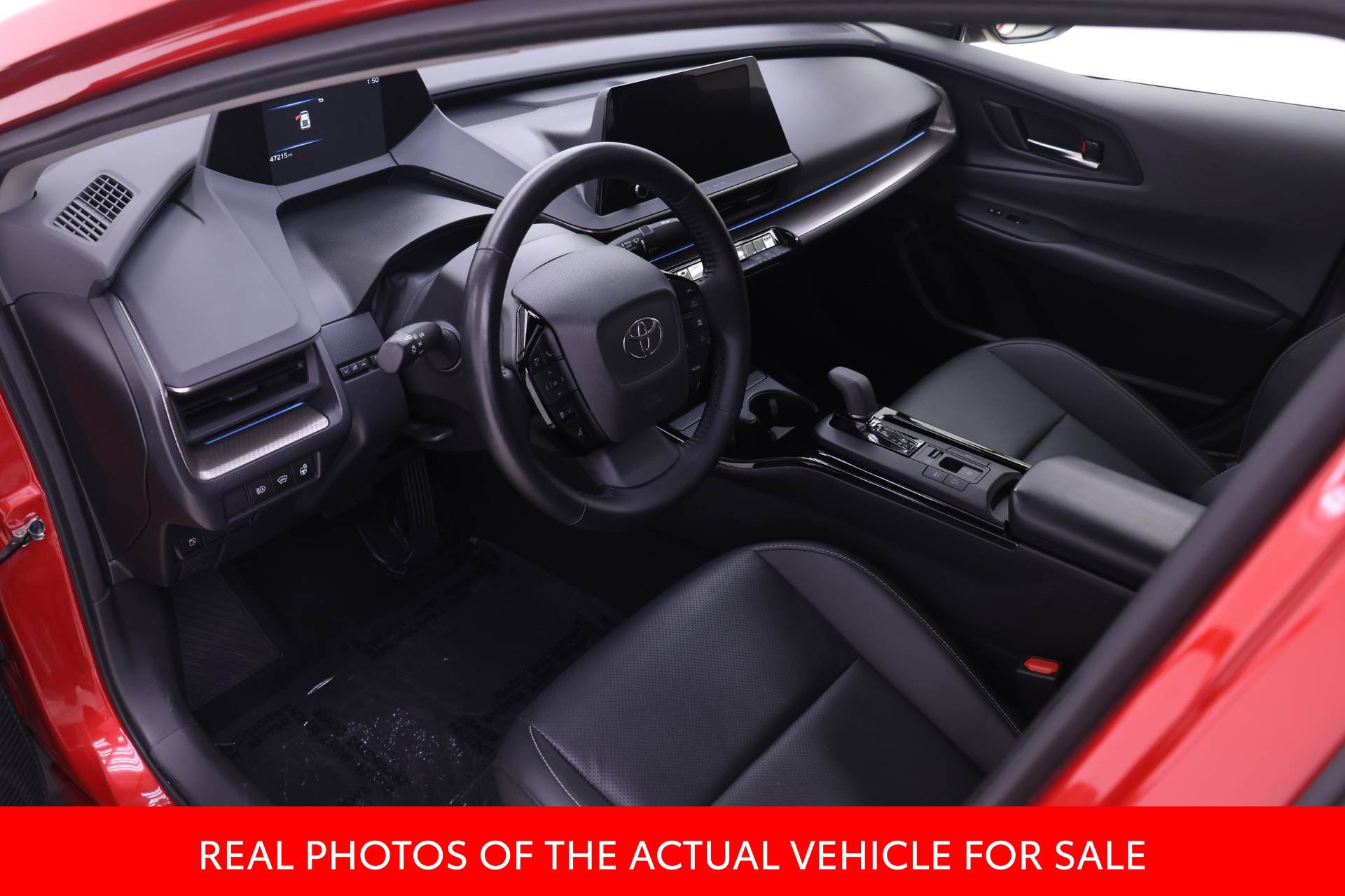 Certified 2024 Toyota Prius XLE AWD/4WD image 3