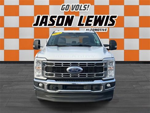 Used 2024 Ford F350 XLT image 10