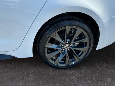 Used 2024 Toyota Corolla SE FWD image 9