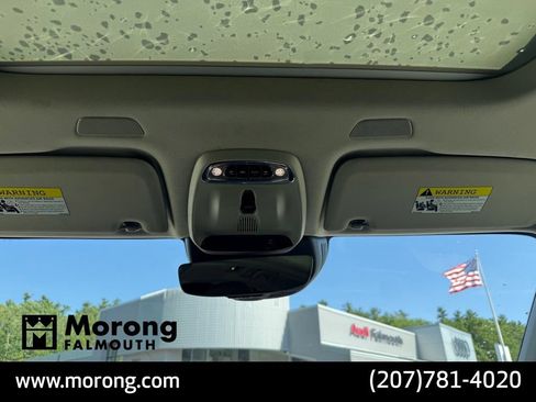Used 2021 Volvo XC60 T6 Momentum w/ Premium Package AWD/4WD image 36