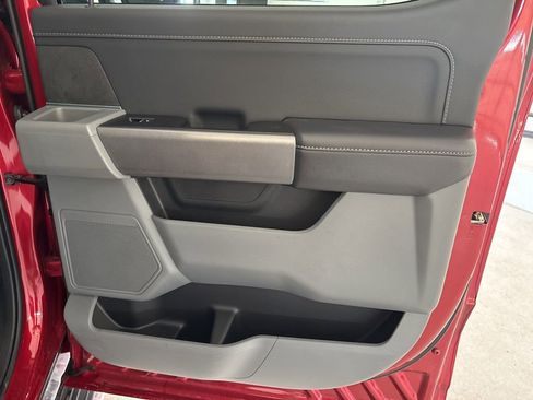 Used 2025 Ford F150 XLT w/ Equipment Group 301A Standard image 27