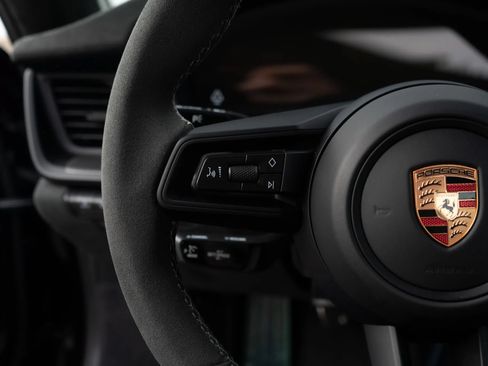 Used 2026 Porsche 911 GT3 RWD image 59