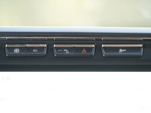 Used 2024 Ford F350 Lariat w/ Lariat Ultimate Package image 28