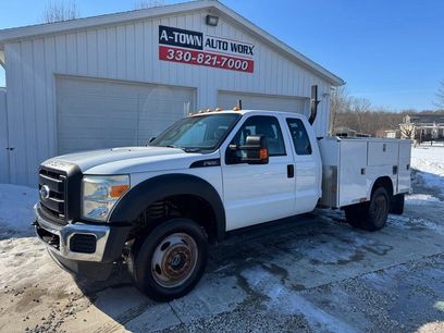 Used 2011 Ford F550 4x4 SuperCab Super Duty w/ Payload Upgrade Pkg