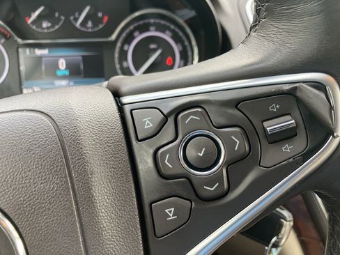 Used 2015 Buick Regal FWD image 21