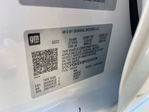 Used 2023 Chevrolet Silverado 1500 LT image 37