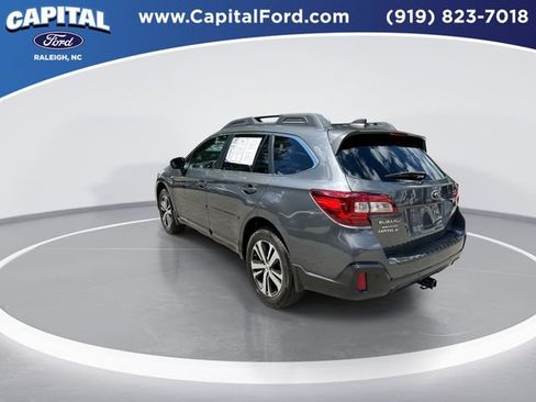 Used 2018 Subaru Outback 2.5i Limited AWD/4WD image 6