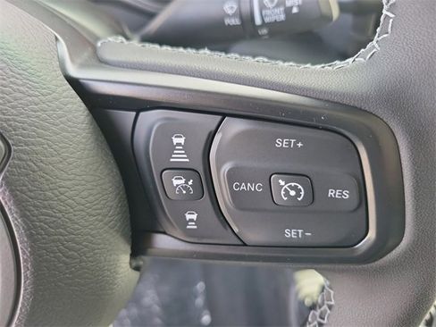 New 2026 Jeep Gladiator Sport image 20