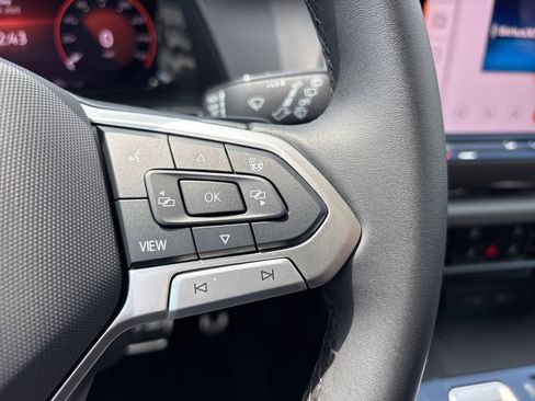 New 2026 Volkswagen Atlas Peak Edition image 16