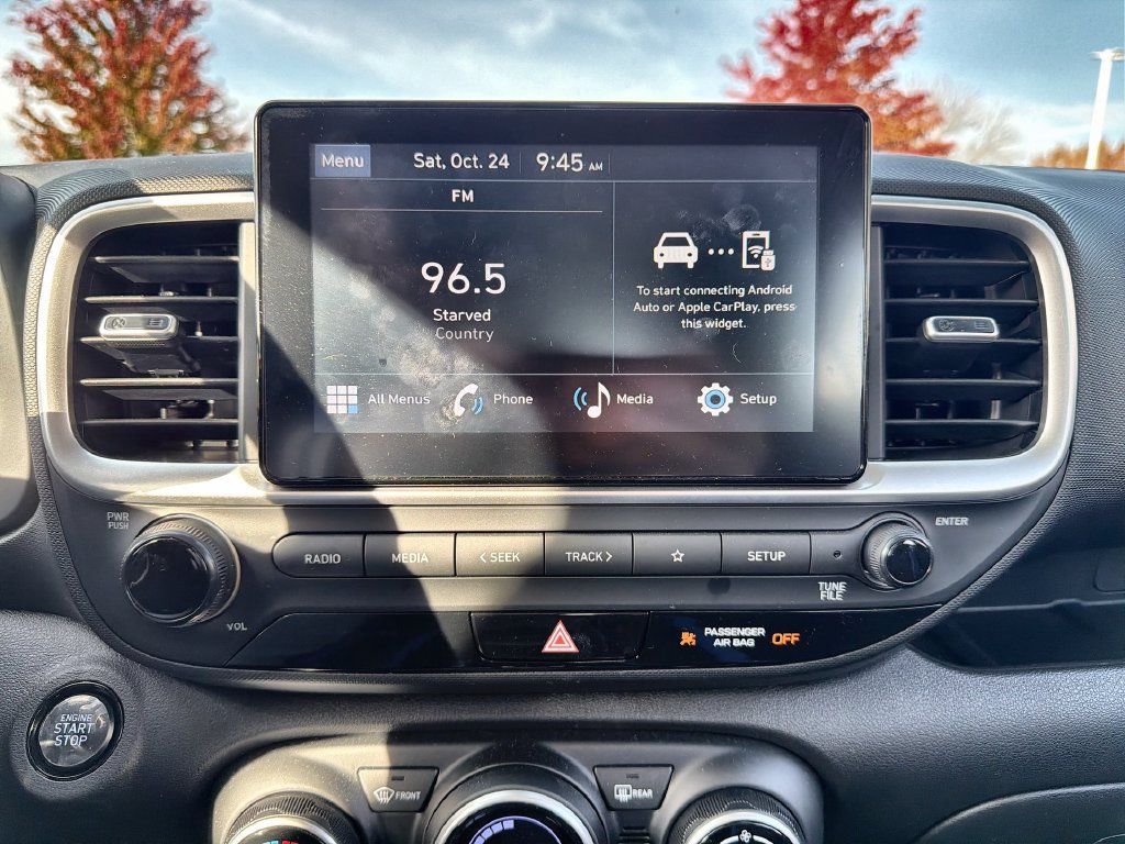 Used 2026 Hyundai Venue SEL FWD image 22