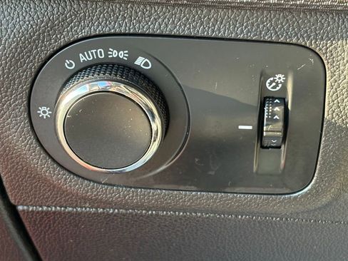 Used 2019 Chevrolet Cruze LS w/ LS Convenience Package image 15