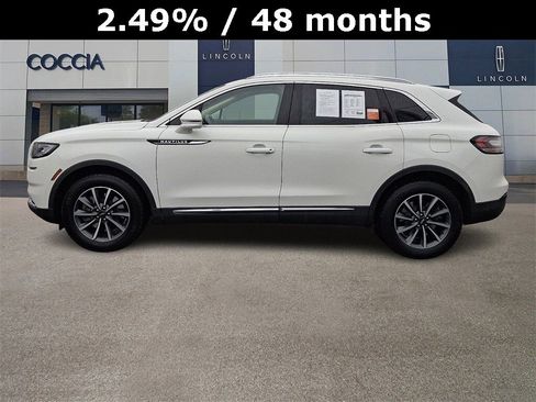 Certified 2022 Lincoln Nautilus AWD image 7