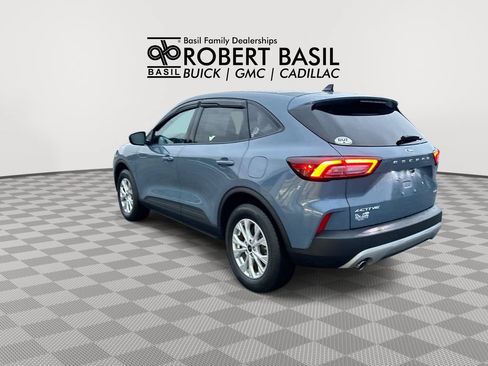 Used 2025 Ford Escape Active w/ Cold Weather Package AWD/4WD image 6
