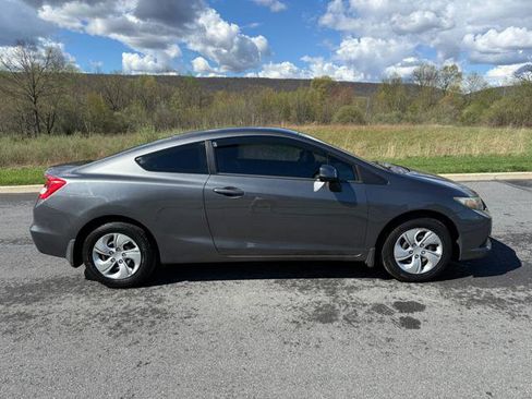 Used 2013 Honda Civic LX image 4