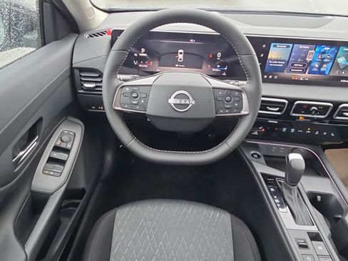 New 2026 Nissan Sentra SV w/ SV Convenience Package image 8