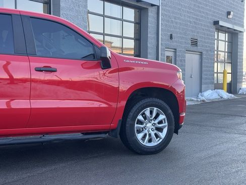 Used 2021 Chevrolet Silverado 1500 Custom image 43