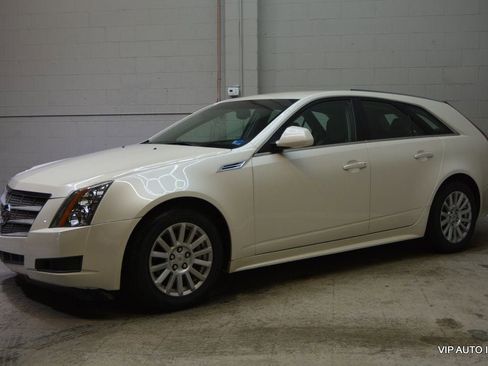 Used 2010 Cadillac CTS Wagon image 29