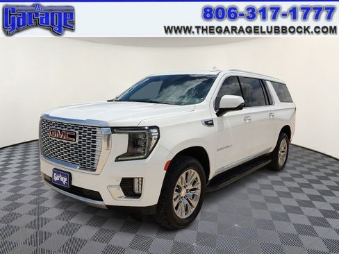Used 2022 GMC Yukon XL Denali AWD/4WD image 1