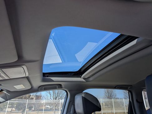 Certified 2020 Honda CR-V Touring image 12