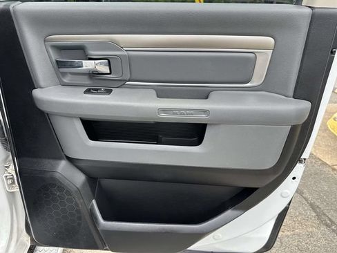 Used 2018 RAM 1500 Lone Star RWD image 14