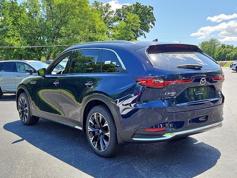 New 2026 MAZDA CX-90 Plug-In Hybrid w/ Premium Plus AWD/4WD image 4