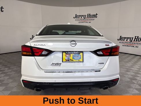 Used 2023 Nissan Altima 2.5 SR image 6