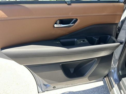 New 2026 Nissan Pathfinder Platinum w/ Lighting Package AWD/4WD image 21