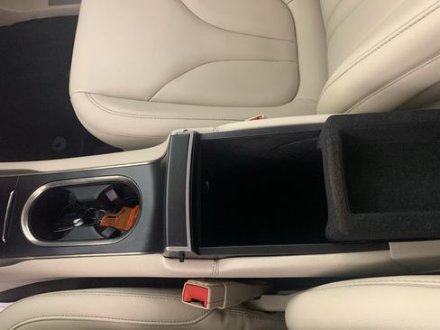 Used 2017 Lincoln MKC Premiere FWD image 28